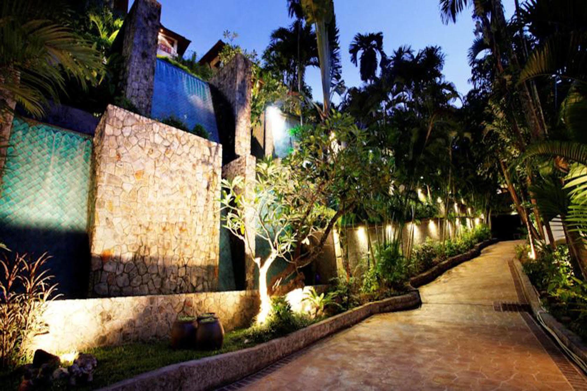 Patong Cottage Resort Exterior photo